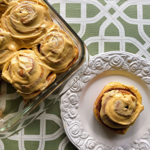 Pumpkin Cinnamon Rolls