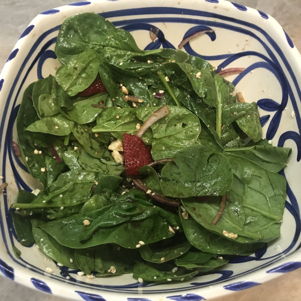 Perfect Spinachberry Salad