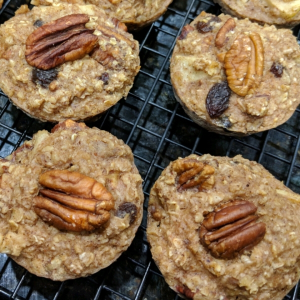Healthy Apple Spice Baked Oatmeal
