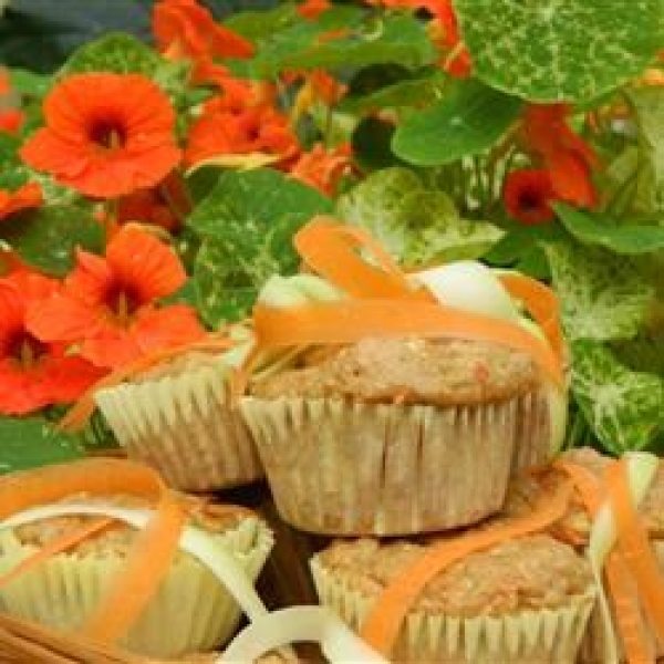 Happy Apple Zucchini Muffins