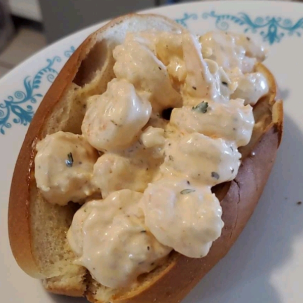 Dennie's Fresh Lobster Salad