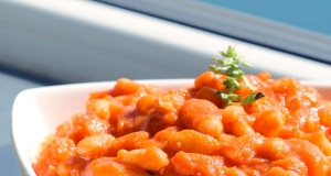 Tuscan White Beans in Tomato Sauce