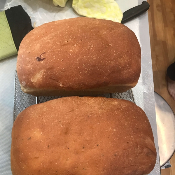 Una's Cheddar Beer Bread