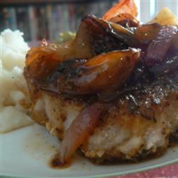 Pork Chops with Apples and Onions