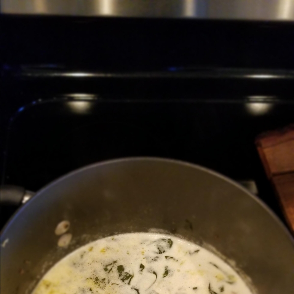 Low-Carb Chicken and Mushroom Soup