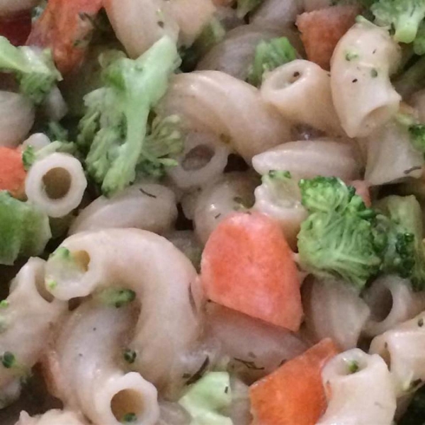 Jenny's High-Protein Pasta Salad