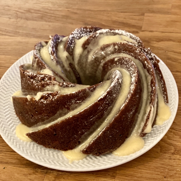 Cocoa Apple Cake