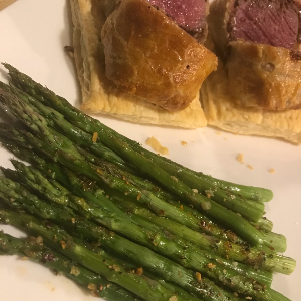 Chef John's Individual Beef Wellingtons