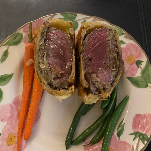 Chef John's Individual Beef Wellingtons