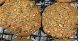 Molasses Carob Chip Cookies