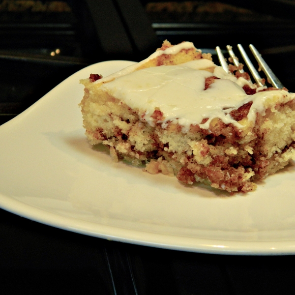 Cinnamon Roll Swirl Coffee Cake