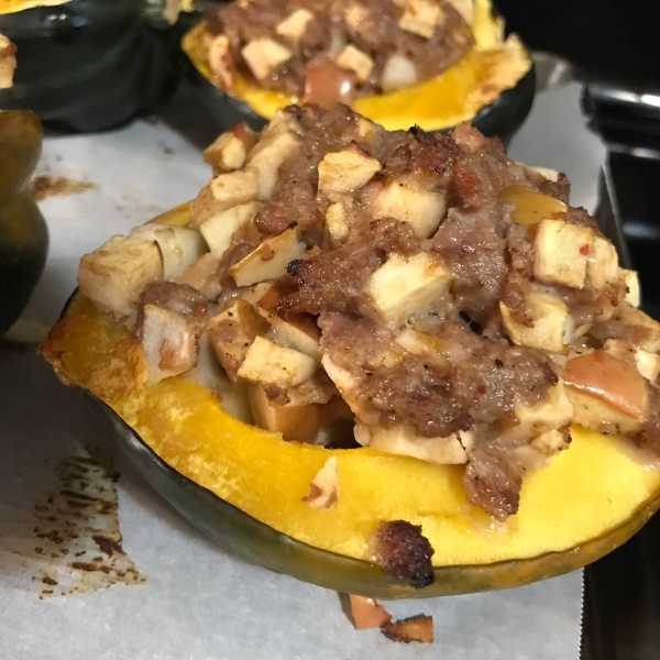 Apple and Sausage Stuffed Acorn Squash