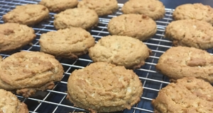 Ginger-Touched Oatmeal Peanut Butter Cookies