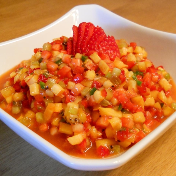 Spicy Strawberry Kiwi Peach Salsa