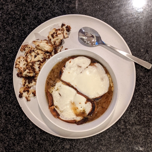 Rich and Simple French Onion Soup