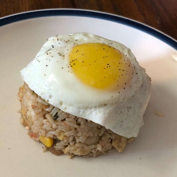 Korean Saewoo Bokkeumbap (Shrimp Fried Rice)