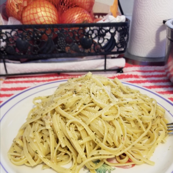 Linguine with White Clam Sauce I