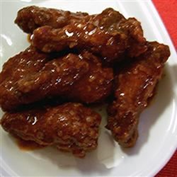 Spicy and Tangy Hot Wings