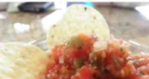 Salsa de Eppinette: A Three-Pepper Inferno