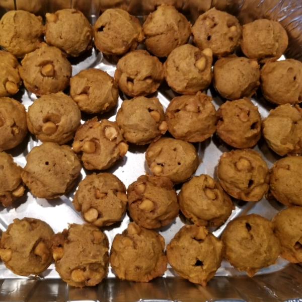 Mini Pumpkin Butterscotch Muffins