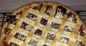 Poppin' Jalapeno Blackberry Pie