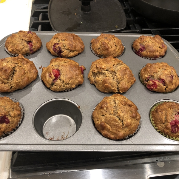 Healthy Banana Cranberry Muffins