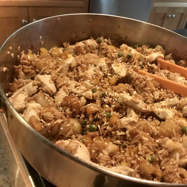 Quick and Easy Pineapple Fried Rice