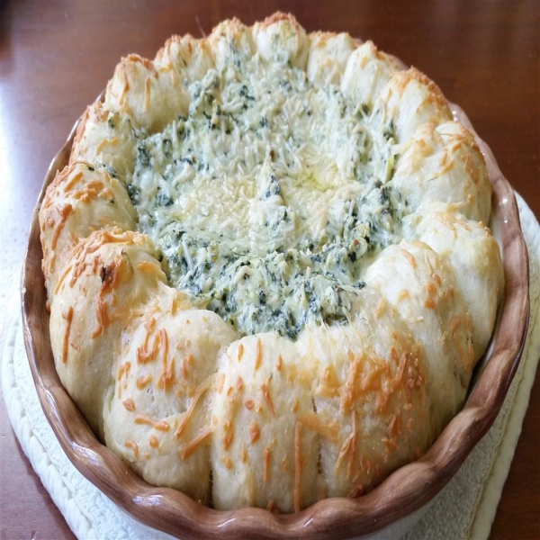 Spinach and Artichoke Dip in Pizza Dough Ball Ring