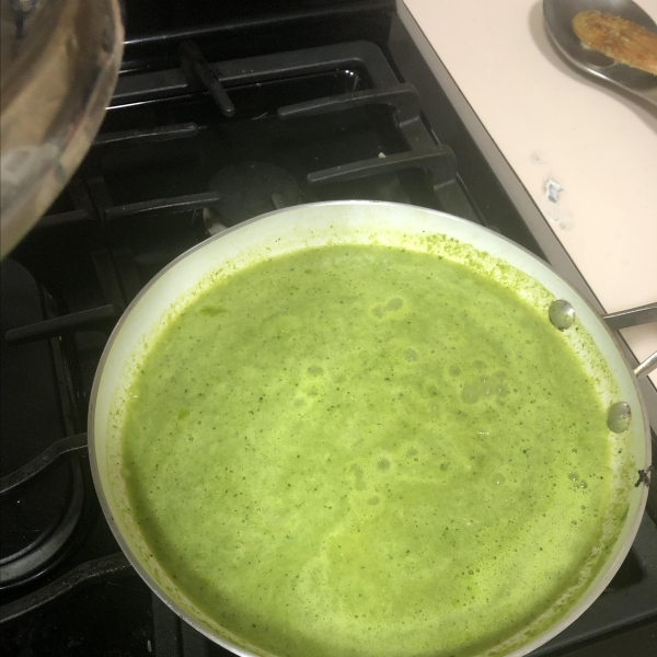 Arroz Verde (Green Rice with Cilantro)