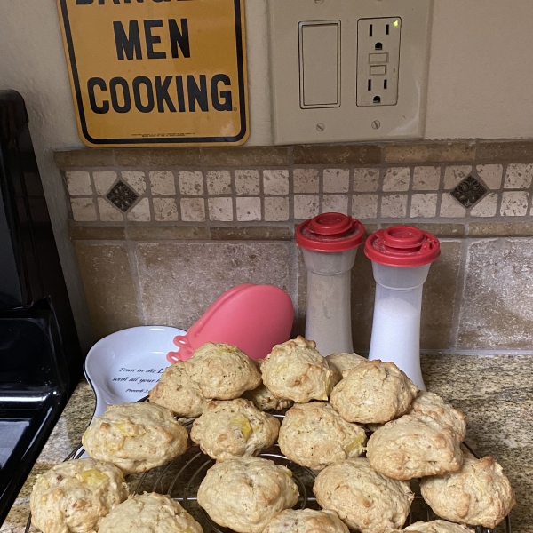 Hawaiian Nut Cookies