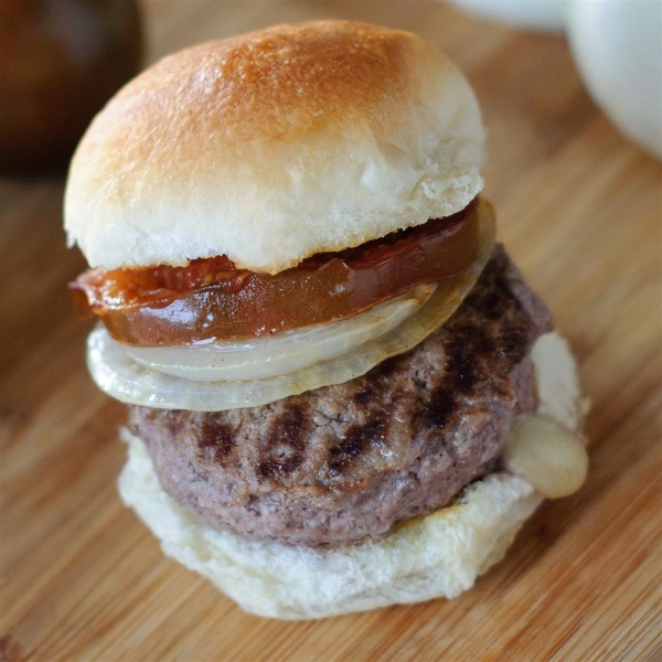 Stuffed Angus Sliders with Heirloom Tomato and Onions