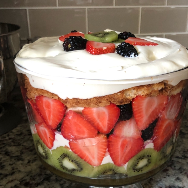 Joy's Prizewinning Trifle