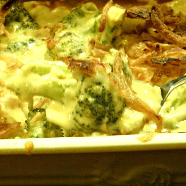 Thanksgiving Broccoli and Cheese Casserole