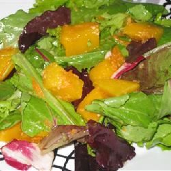 Mesclun and Mango Salad with Ginger Carrot Dressing