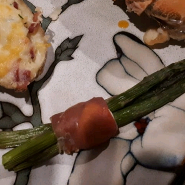 Prosciutto Wrapped Asparagus