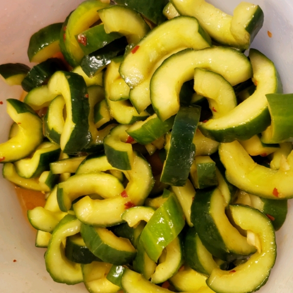 Spicy Asian Cucumbers