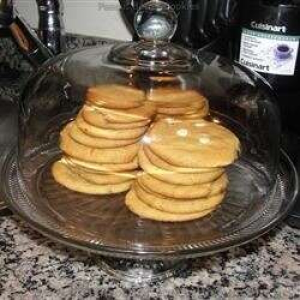 School Cafeteria Peanut Butter Cookies