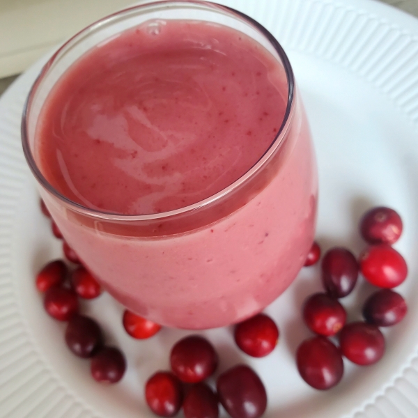 Vegan Cranberry Banana Smoothie