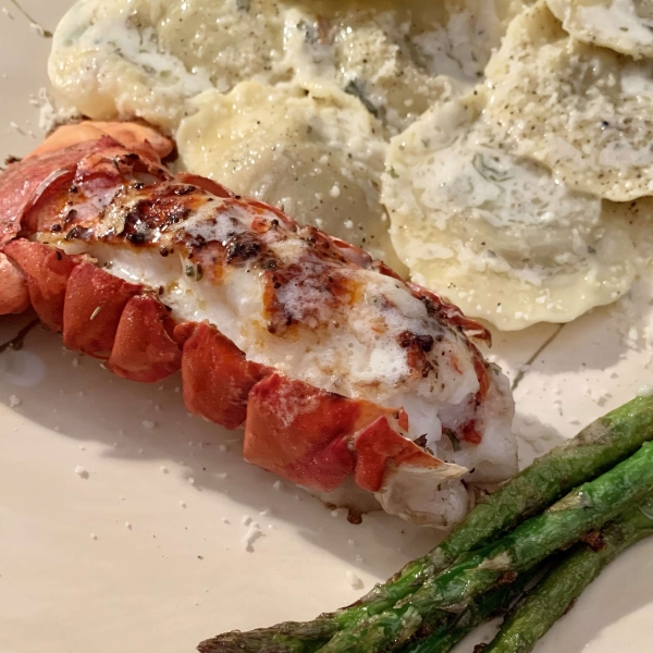Easy Broiled Lobster Tails