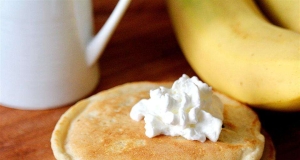 Easy Flourless Banana Flax Pancakes