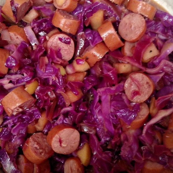 Sausage Smothered in Red Cabbage