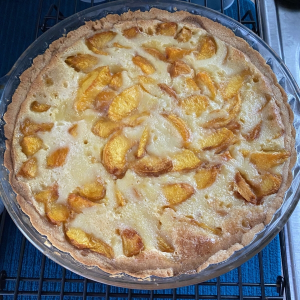 Peach Pie with Sour Cream