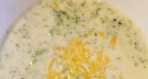 Erin's Cheesy Broccoli Soup