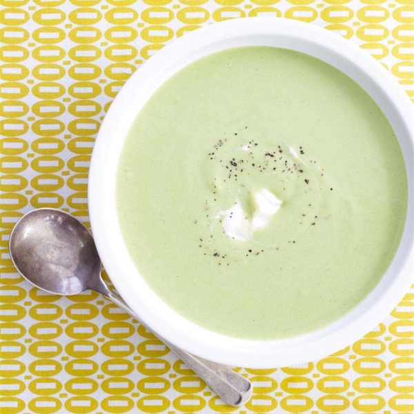 Quick Creamy Zucchini Soup