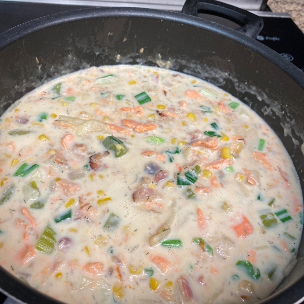 Simple Salmon Chowder II