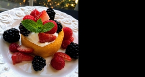 Berries and Cream Shortcake On The Go