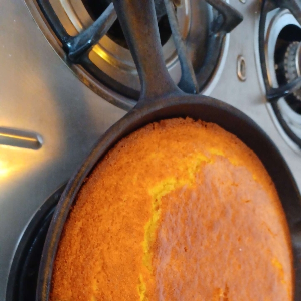 Golden Sweet Cornbread