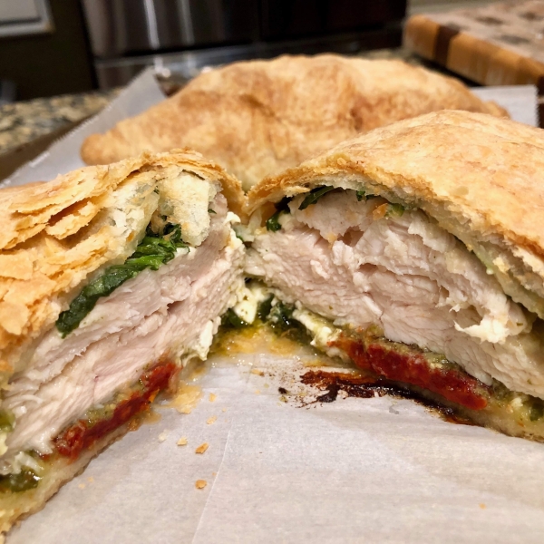 Mediterranean Puff Pastry Chicken