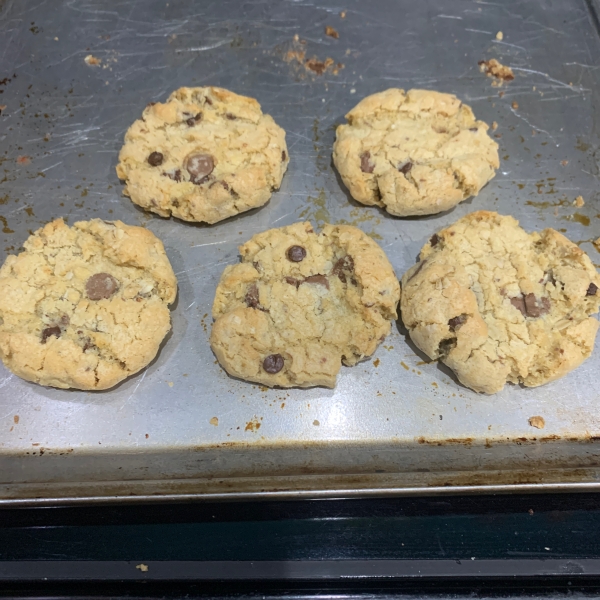 White Chocolate Chip Oatmeal Cookies