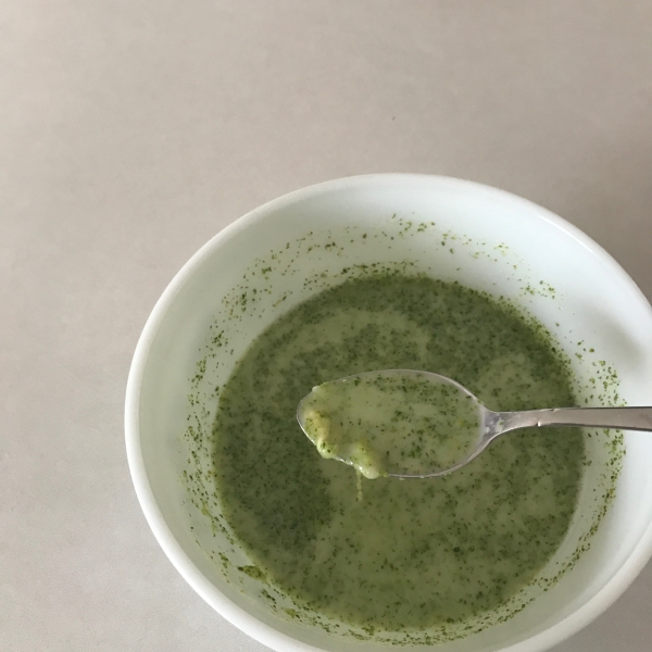 Simple Broccoli Soup with Cheddar Croutons